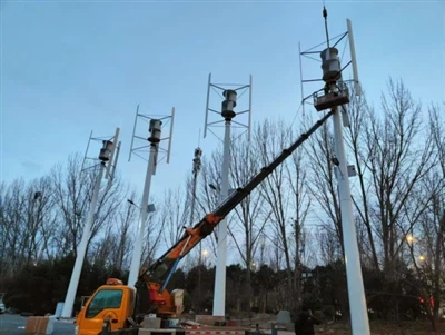 Tuule kasutamine igast suunast: kaasaegne vertikaalteljega tuuleturbiin (600 ...